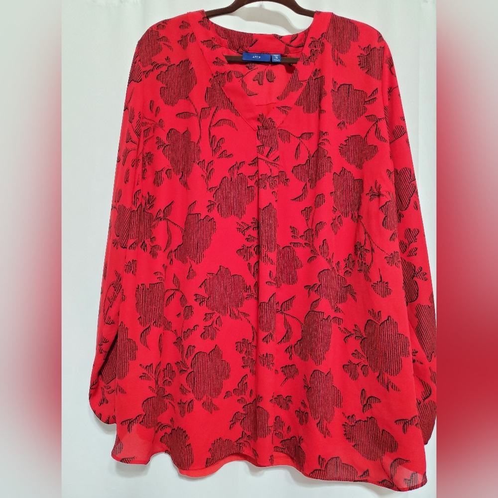 Apt. 9 Top